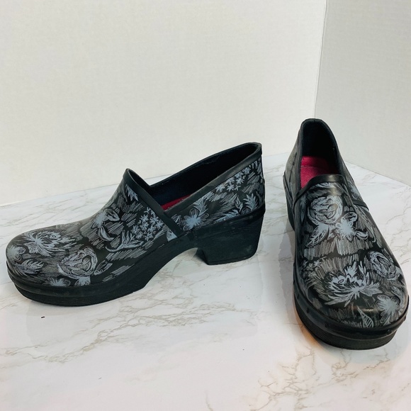 dansko richelle